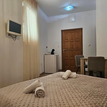 Heritage Stone Apartment