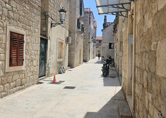 Heritage Stone *